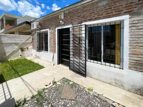 Casa en Venta en Colonia Avellaneda, USD 55.000