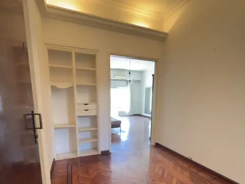 Depto Tipo Casa en Venta en Villa Crespo, USD 178.000