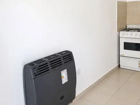 Casa 2 ambientes con 1 baño