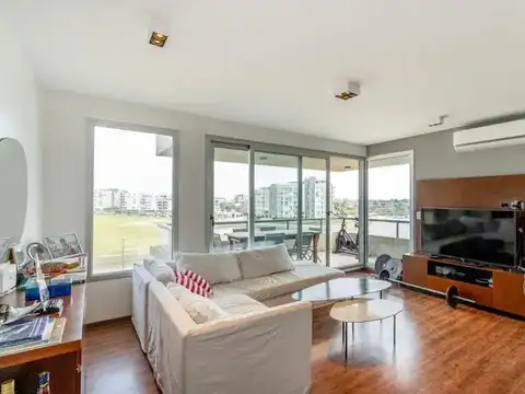 Departamento en Alquiler y Venta en Espigón 13 3 dormitorios, Nordelta 100