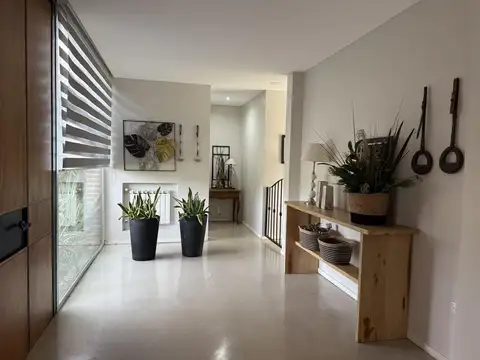 Urquiza al oeste - Los Cencerros