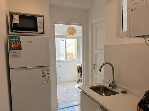3 AMBIENTES CON ESCRITORIO