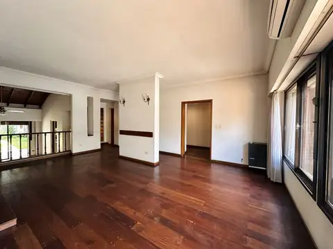 Depto Tipo Casa en Alquiler al Este