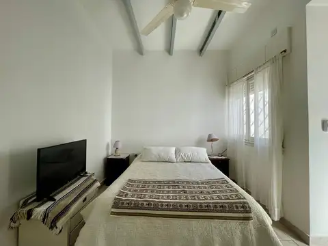 PH tipo CASA 150m2  - REFACCIONADO - PATIO - TERRAZA - PROX ESTACION - VICENTE LOPEZ - FLORIDA MITRE