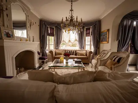 Casa en Alquiler de 4 dormitorios