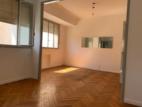 Ambiente unico, piso 6º  balcon 43m2 totales
