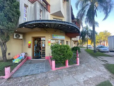 DEPARTAMENTO MAS LOCAL COMERCIAL
