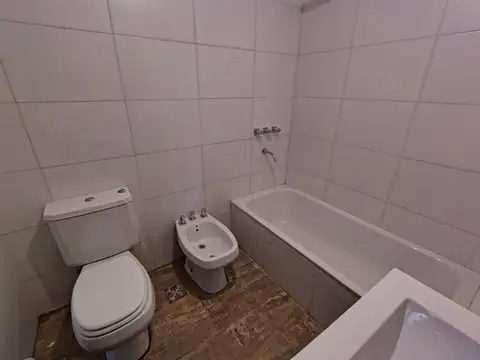 Departamento en Venta al Noreste