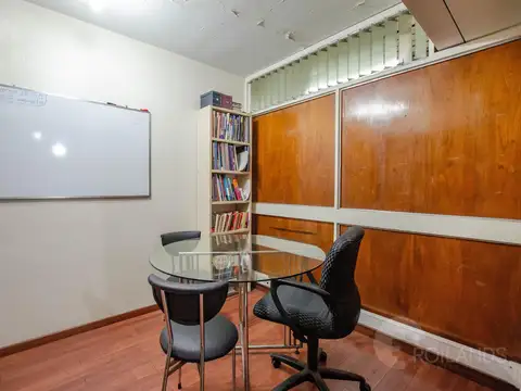 Oficina en Venta en Monserrat, USD 65.000