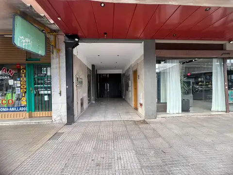 Laureana Ferrari 300