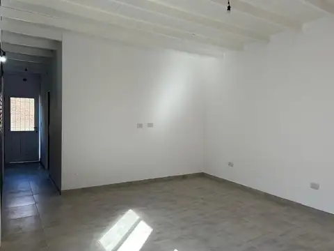 Depto Tipo Casa en Venta en Gerli, USD 65.000