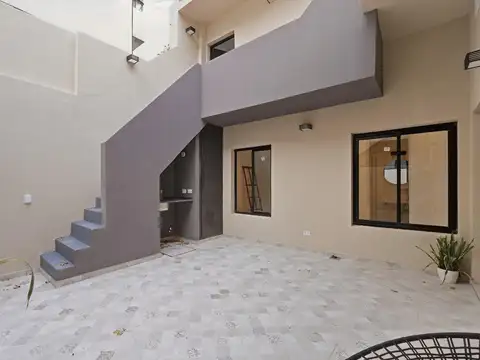 Venta PH 3 ambientes con estudio Villa del Parque con patio y terraza
