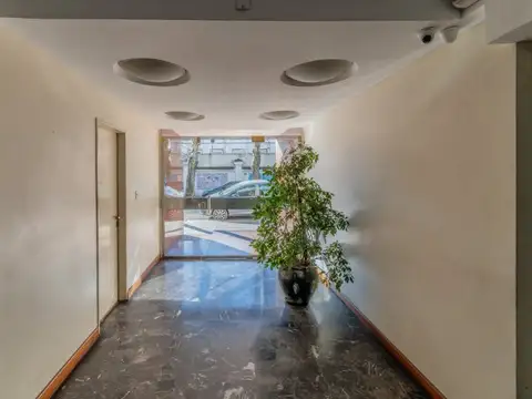 Departamento en Venta en Flores, USD 138.000