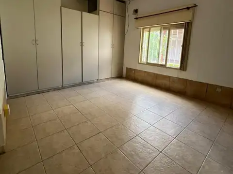 Casa 4 dormitorios - Jose Hernandez 576