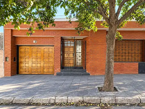 VENTA CASA PUEYRREDON PILETA QUINCHO TERRAZA