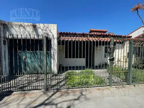 Casa en Banfield Este