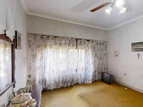 Casa en Venta en Villa Adelina, USD 230.000
