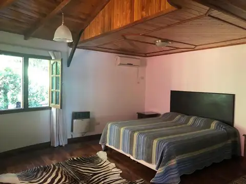 "Casa con Pileta, Hidromasaje y Parrilla en Hudson"