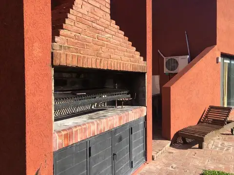 Calle 131 A 6400