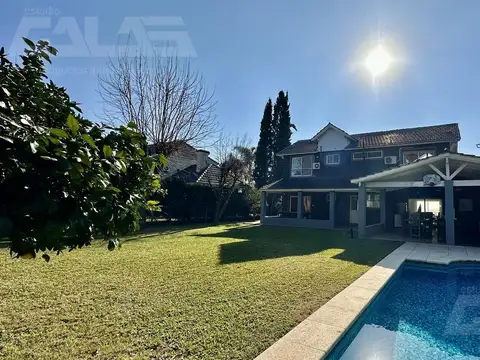 Casa en Venta en Francisco Álvarez, USD 330.000