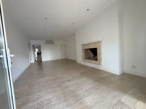 Departamento en Alquiler con 2 cocheras