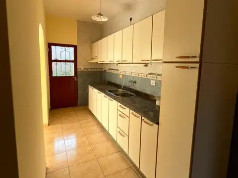 Casa 3 ambientes con 3 baños