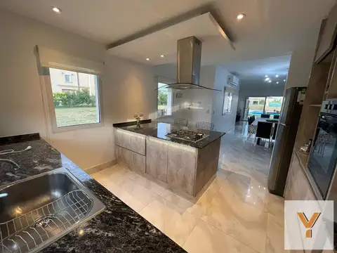 Casa en Venta de 4 dormitorios