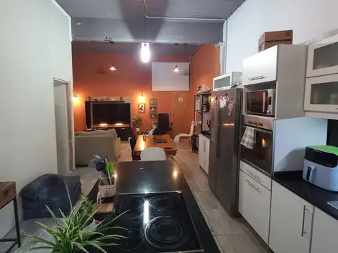 VENTA EN BLOCK - PH 3 ambientes + Galpon/taller + Local