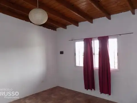 Saturnino Salas 1300