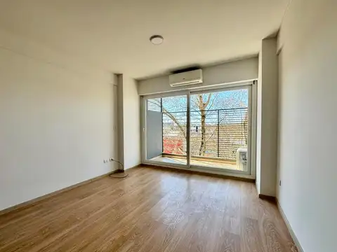Monoambiente apto profesional • Alquiler •Av Libertador 6000