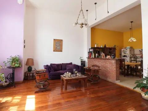 Depto Tipo Casa en Venta de 3 dormitorios