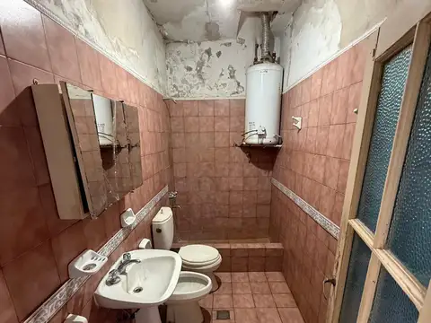 PH 3 AMB CON 2 PATIOS Y TERRAZA POR TODA LA SUPERFICIE (SIN EXPENSAS)