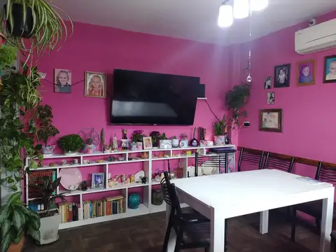 Casa 3 ambientes con 2 baños