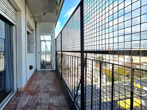 Avenida Entre Ríos 1200