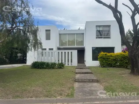 Casa en Venta en Villanueva, USD 320.000