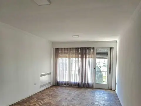 Departamento en Alquiler en La Plata [Cod: 833]