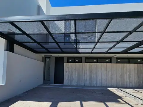 BRISAS MANANTIALES DUPLEX PREMIUM VENTA 3 DORMITORIOS PATIO