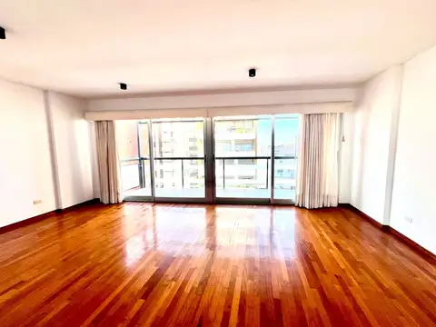 Departamento en Alquiler de 3 dormitorios