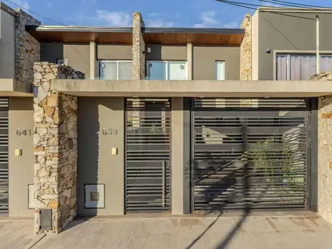 VENTA CASA 4 AMBIENTES JARDIN EN CAÑUELAS