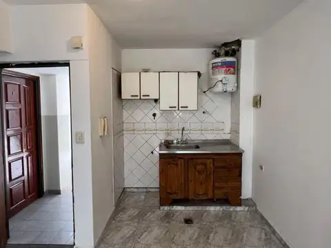 Departamento en alquiler en José León Suarez!