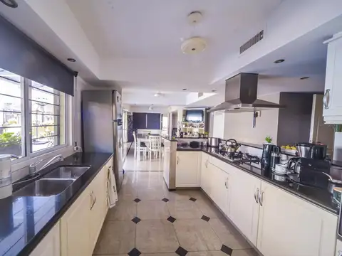 Departamento en Venta con 1 cocheras