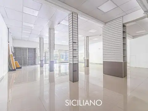 Oficina en Alquiler al Este