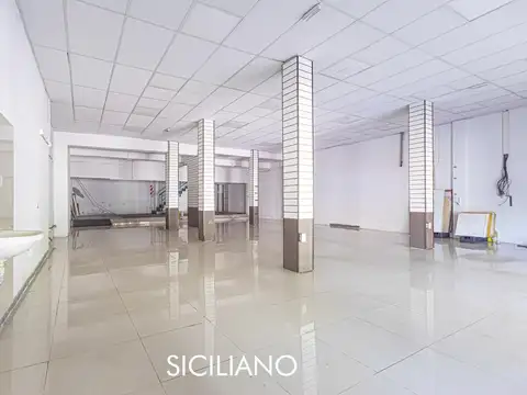 Oficina en Alquiler 40 años