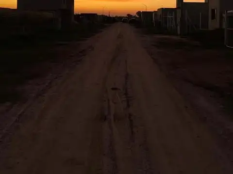 Terreno en Venta en Arana, USD 13.000