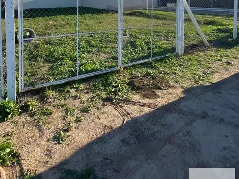 Terreno en Venta 27  mts Fondo