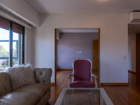 Departamento en Alquiler con 4 cocheras