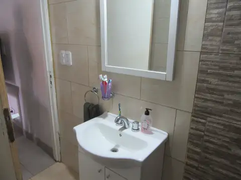 Casa en Venta en Temperley, USD 160.000