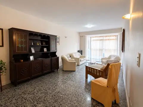Departamento - Plaza Colon