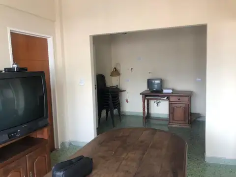 Edificio - Venta - Argentina, La Matanza - PIEDRABUENA 6300