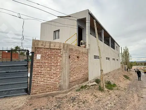 En ALQUILER, complejo 7 departamentos Bajada de Maida y Crouzzeiles
